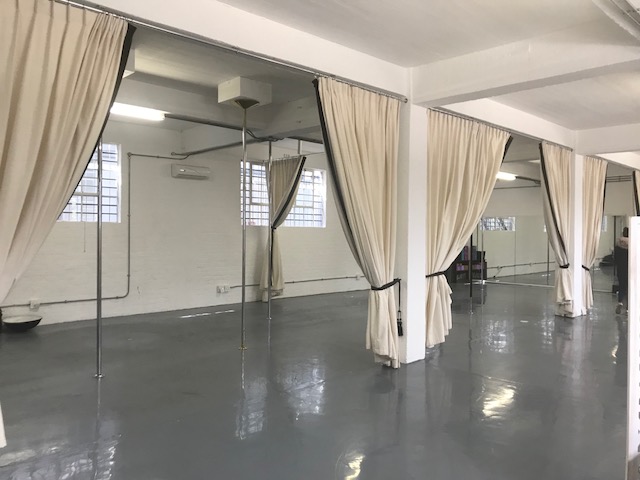 To Let Commercial Property for Rent in Woodstock Western Cape